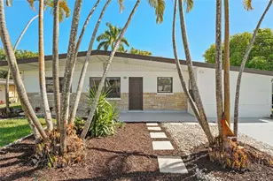 5619 New York Ave, Sarasota, FL 34231 - Photo 1