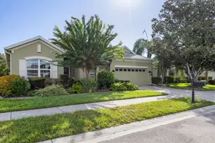 331 Londonderry Dr, Sarasota, FL 34240 - Photo 1