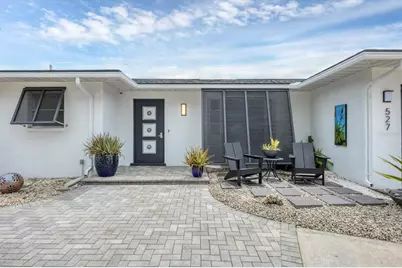 527 Bellaire Drive, Venice, FL 34293 - Photo 1