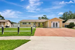 1908 N Brink Ave, Sarasota, FL 34234 - Photo 1