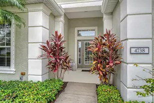 4738 Claremont Park Dr, Bradenton, FL 34211 - Photo 1