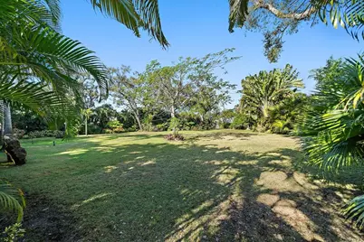 1643 S Lakeshore Drive, Sarasota, FL 34231 - Photo 1