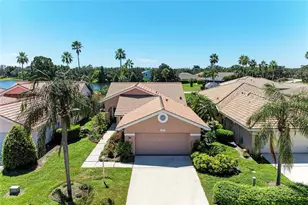 6647 Oakbrooke Cir, Bradenton, FL 34202 - Photo 1