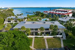 725 Manatee Ave, Holmes Beach, FL 34217 - Photo 1