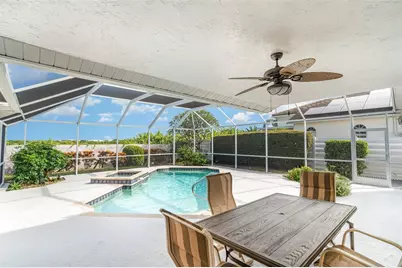 4817 61st Avenue Drive W #10B, Bradenton, FL 34210 - Photo 1