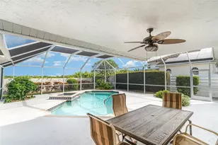 4817 61st Ave Dr W, Bradenton, FL 34210 - Photo 1