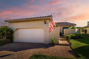 2358 Harbour Oaks Dr, Longboat Key, FL 34228 - Photo 1