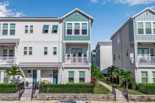 321 Gowdy Rd, Sarasota, FL 34237 - Photo 1