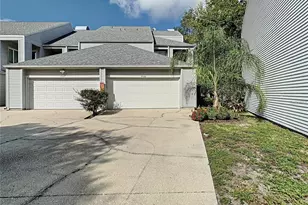 9722 Tiffany Oaks Ln, Tampa, FL 33612 - Photo 1