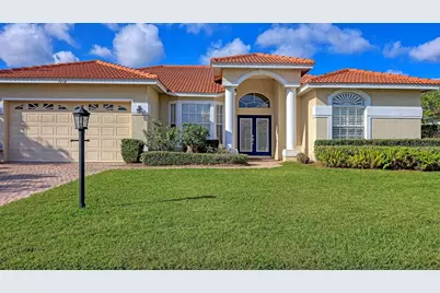 7218 39th Lane E, Sarasota, FL 34243 - Photo 1