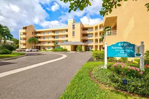 4440 Fairways Blvd, Bradenton, FL 34209 - Photo 1