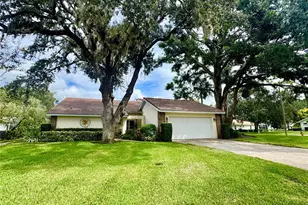 5517 Garden Lakes Oak, Bradenton, FL 34203 - Photo 1