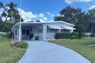 5619 Bayshore Rd, Palmetto, FL 34221 - Photo 1