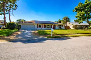 2216 40th St W, Bradenton, FL 34205 - Photo 1