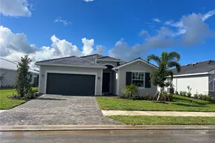 11319 Burgundy Dr, Venice, FL 34293 - Photo 1