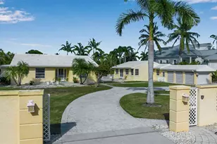 369 S Polk Dr, Sarasota, FL 34236 - Photo 1