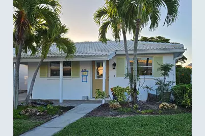 620 Spanish Drive N, Longboat Key, FL 34228 - Photo 1