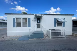 68 Twin Shores Blvd, Longboat Key, FL 34228 - Photo 1