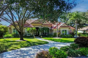 453 E Macewen Dr, Osprey, FL 34229 - Photo 1