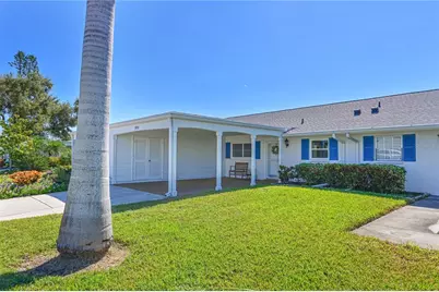 9512 Colonial Drive, Bradenton, FL 34210 - Photo 1