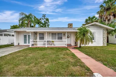 605 51st Street W, Bradenton, FL 34209 - Photo 1