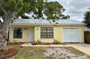 1314 N Brink Ave, Sarasota, FL 34237 - Photo 1