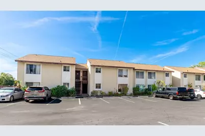 2736 Hidden Lake Boulevard #B, Sarasota, FL 34237 - Photo 1