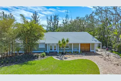 618 Buttonwood Drive, Longboat Key, FL 34228 - Photo 1