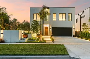 1683 Siesta Dr, Sarasota, FL 34239 - Photo 1