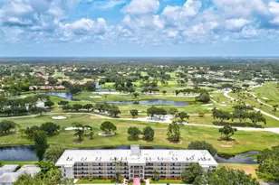 7461 W Country Club Dr N, Sarasota, FL 34243 - Photo 1