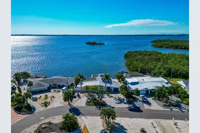 9923 Spoonbill Road E, Bradenton, FL 34209 - Photo 1