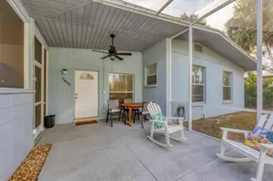 2832 Novus St, Sarasota, FL 34237 - Photo 1