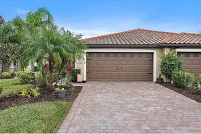 6720 Willowshire Way, Bradenton, FL 34212 - Photo 1