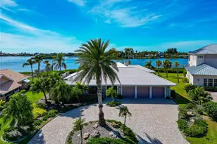 431 Yacht Harbor Dr, Osprey, FL 34229 - Photo 1