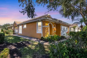 4226 Reflections Pkwy, Sarasota, FL 34233 - Photo 1