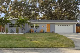 2394 Jones Dr, Dunedin, FL 34698 - Photo 1