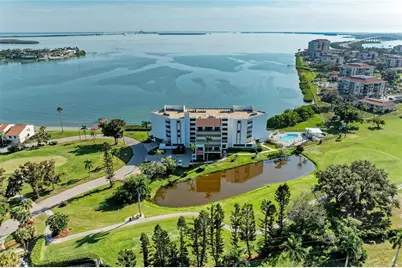 5700 Escondida Boulevard S #201, Saint Petersburg, FL 33715 - Photo 1