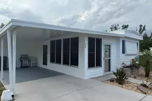 26 Siesta Cir W, Osprey, FL 34229 - Photo 1