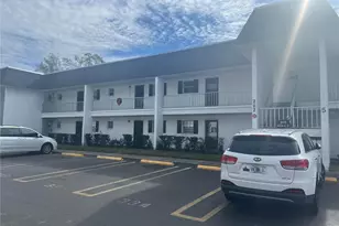 202 47th Ave Dr W, Bradenton, FL 34207 - Photo 1