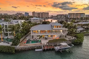 725 El Dorado Dr, Venice, FL 34285 - Photo 1