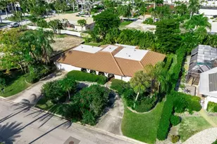 509 Spoonbill Way, Sarasota, FL 34236 - Photo 1
