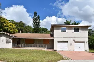 2104 12th Ave W, Bradenton, FL 34205 - Photo 1