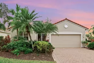 4108 65th Pl E, Sarasota, FL 34243 - Photo 1