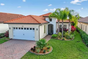 2009 6th St E, Palmetto, FL 34221 - Photo 1