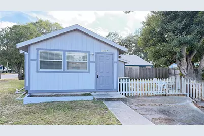 1317 21st Avenue W, Bradenton, FL 34205 - Photo 1