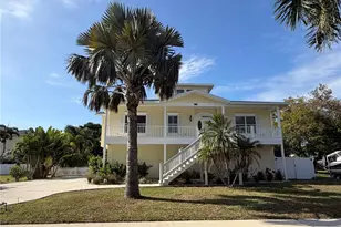 508 83rd St NW, Bradenton, FL 34209 - Photo 1