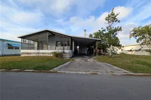 715 50th Ave Terrace W, Bradenton, FL 34207 - Photo 1