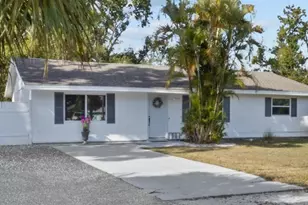 4848 Camphor Ave, Sarasota, FL 34231 - Photo 1