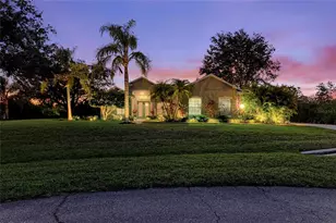 8243 Snowy Egret Pl, Bradenton, FL 34202 - Photo 1