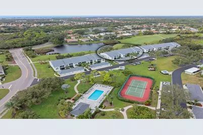 9480 High Gate Drive #2122, Sarasota, FL 34238 - Photo 1